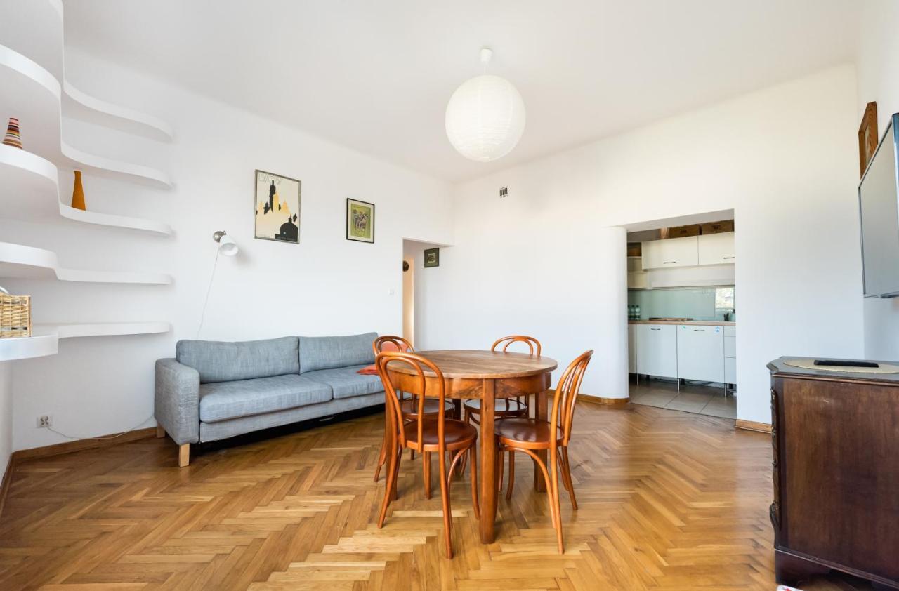 Plac Wilsona 2-bedroom Apartament